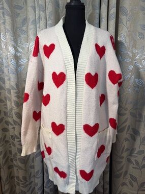 Women’s Open-Front Heart Print Cardigan Sweater - Cream with Red Hearts